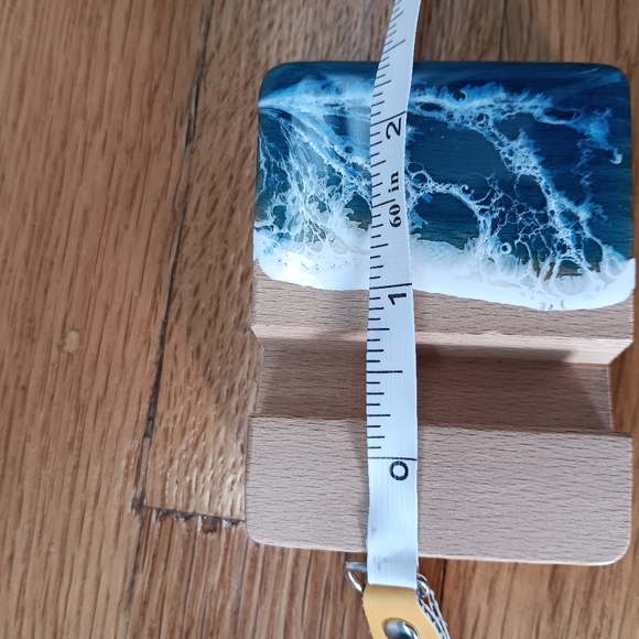 Ocean Wave Design Wooden Phone Stand - Picture 7 of 7